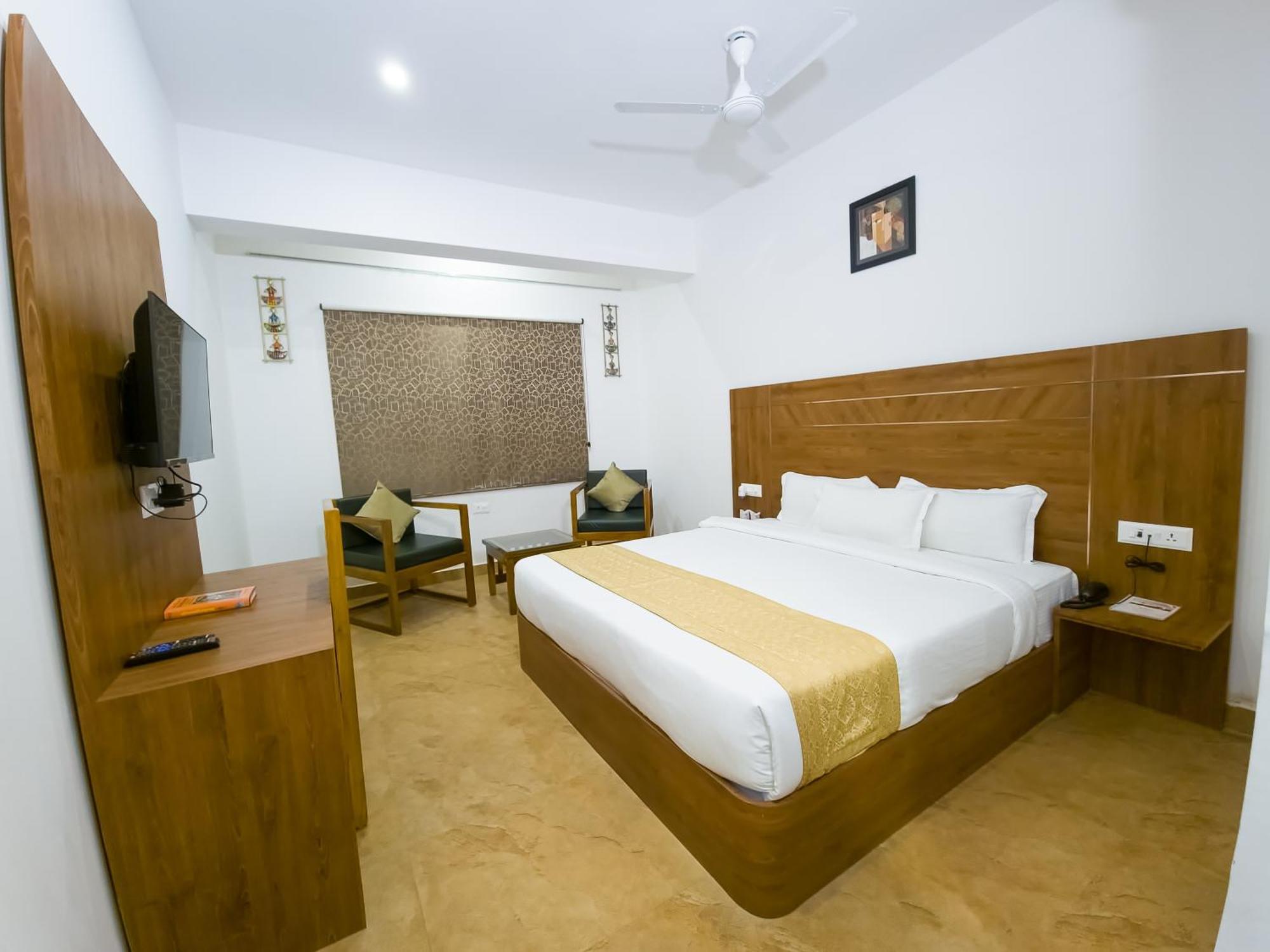 Amritara Ramila Kutir Hotel Ayodhya Екстериор снимка